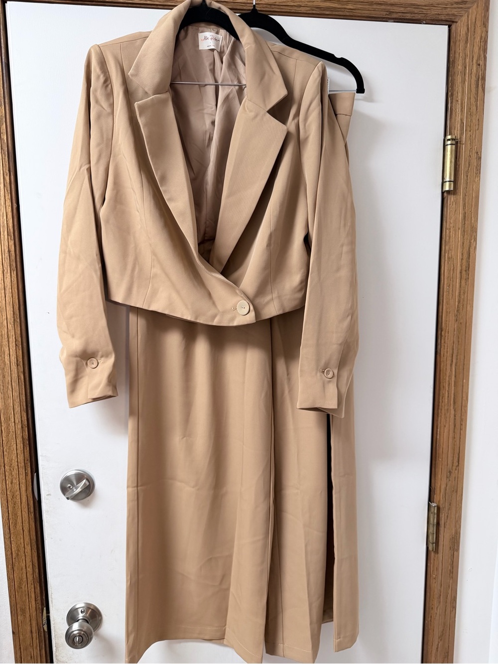 Classic Tan Women's Pantsuit Jacket & Skirt NWOT